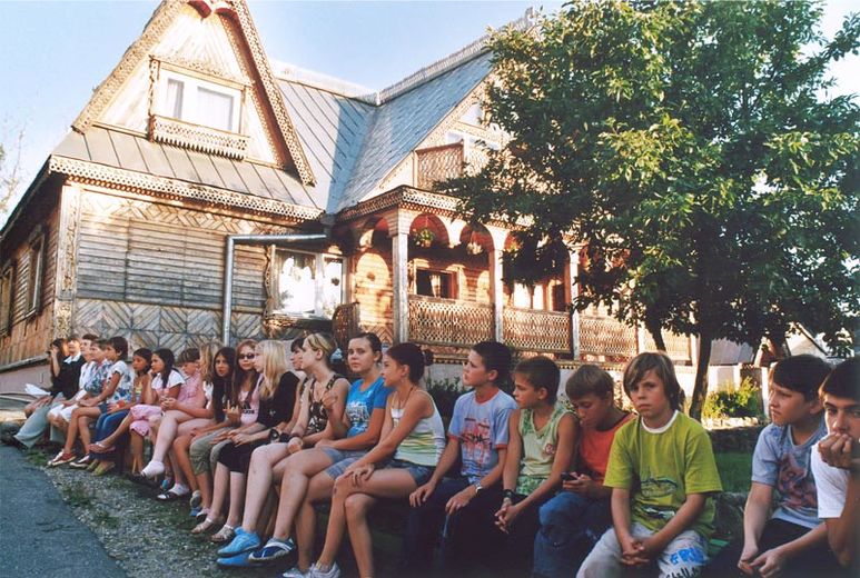 Jugendgruppe in Novoje