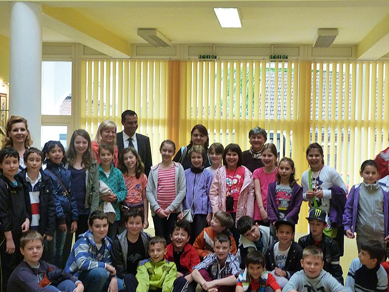 Schüler und Lehrer im Lizeum Grigore Moisil