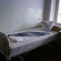 Spitaleinrichtung-00